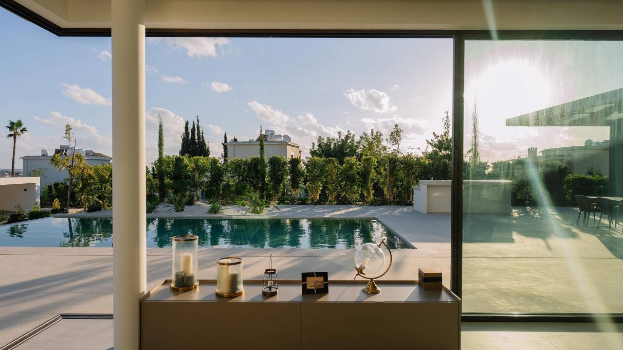 House in Peyia, Cyprus, 547 m² - picture 11