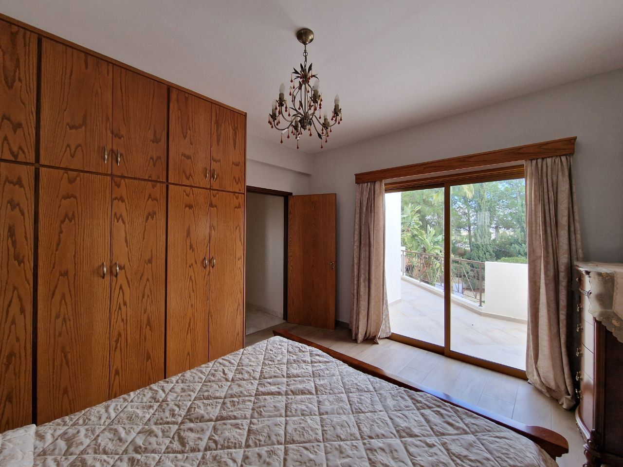 Casa a Larnaca, Cipro, 332 m² - foto 14