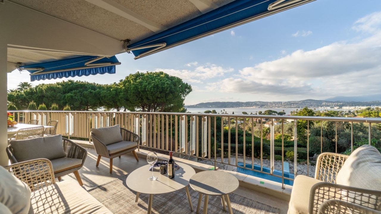 Apartamento en Antibes, Francia, 120 m² - imagen 1