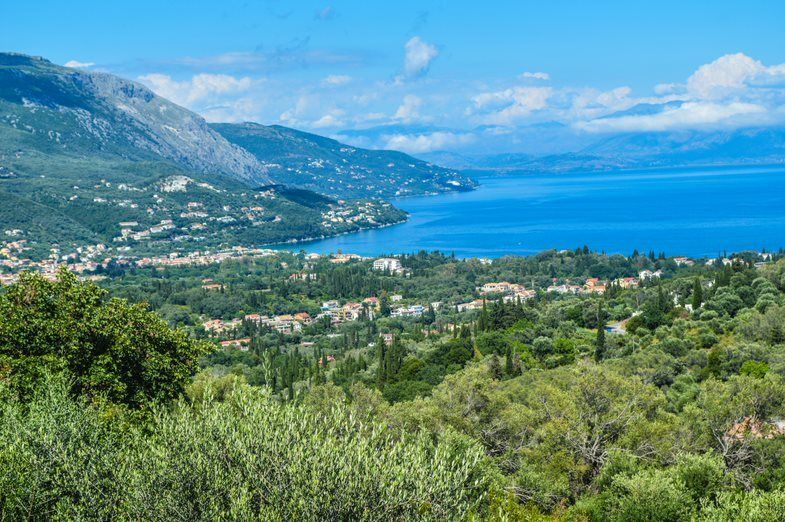 Land in Corfu, Greece, 2 569 m² - picture 1