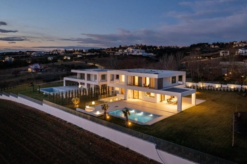 Villa in Thessaloniki, Griechenland, 300 m² - Foto 1
