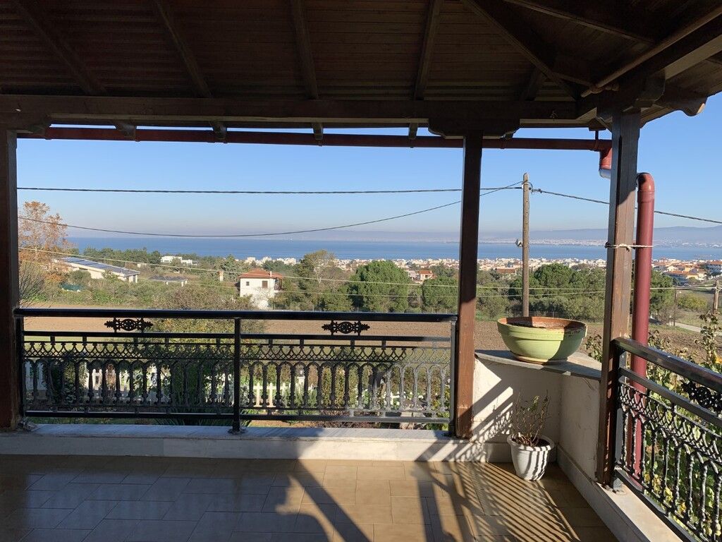 House in Thessaloniki, Greece, 420 m² - picture 1