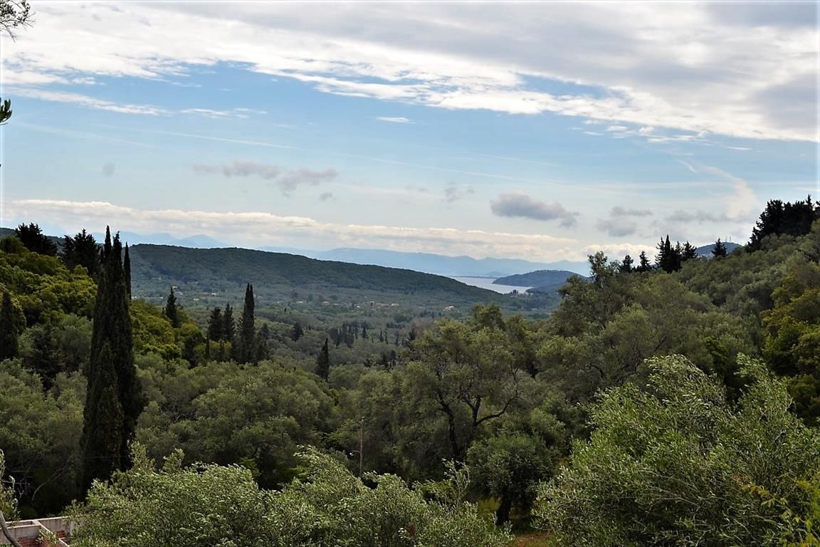 Land in Corfu, Greece, 10 000 m² - picture 1