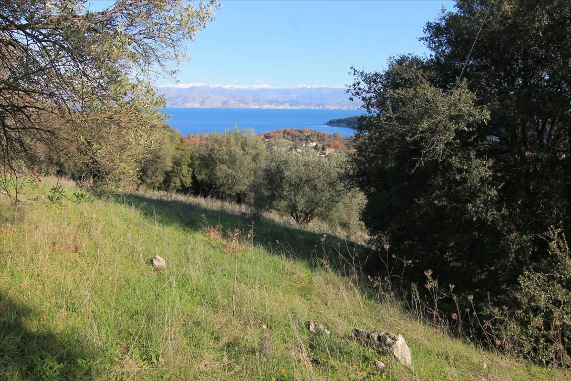 Terreno en Corfú, Grecia, 12 500 m² - imagen 1