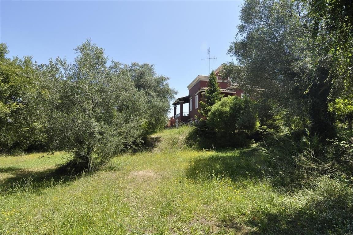 Haus in Korfu, Griechenland, 200 m² - Foto 1