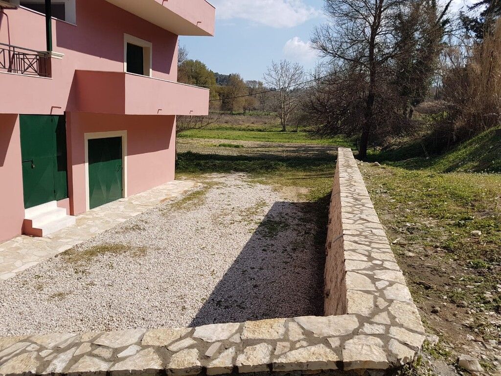 Haus in Korfu, Griechenland, 400 m² - Foto 1