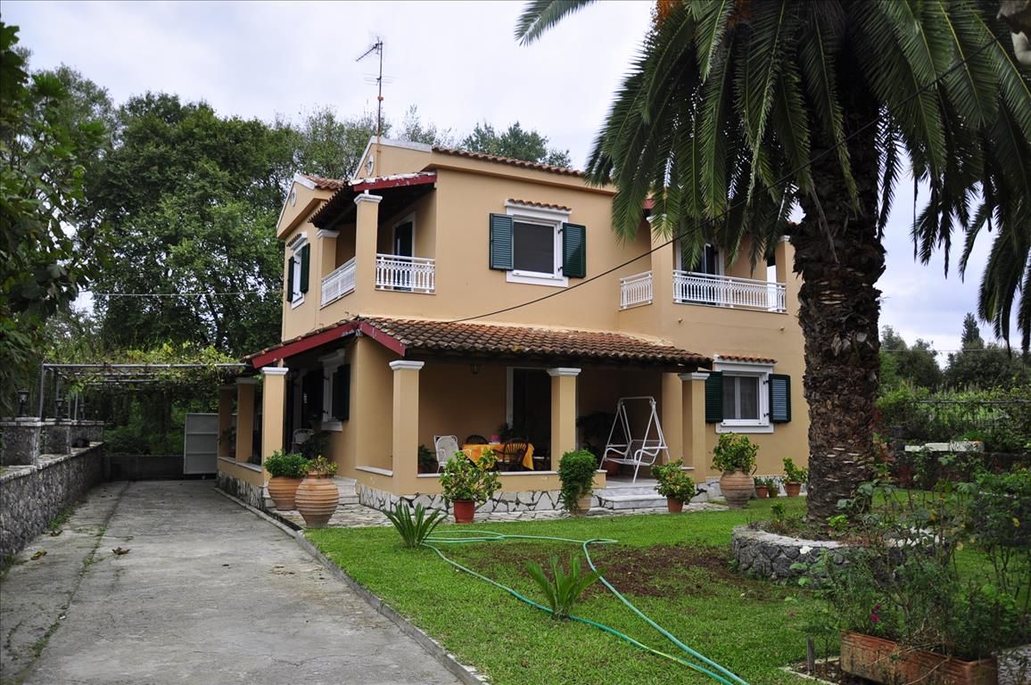 Haus in Korfu, Griechenland, 170 m² - Foto 1
