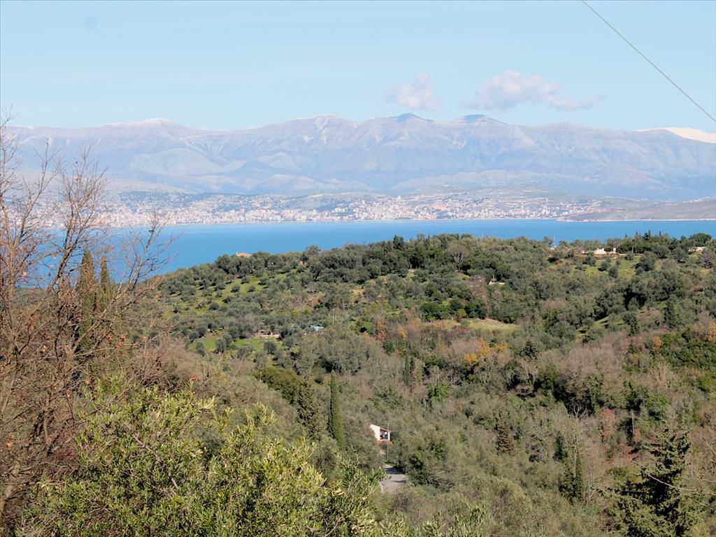 Terreno en Corfú, Grecia, 6 700 m² - imagen 1