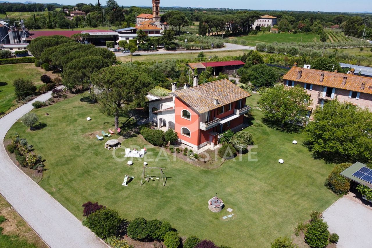 Casa a Castiglione del Lago, Italia, 368.65 m² - foto 4