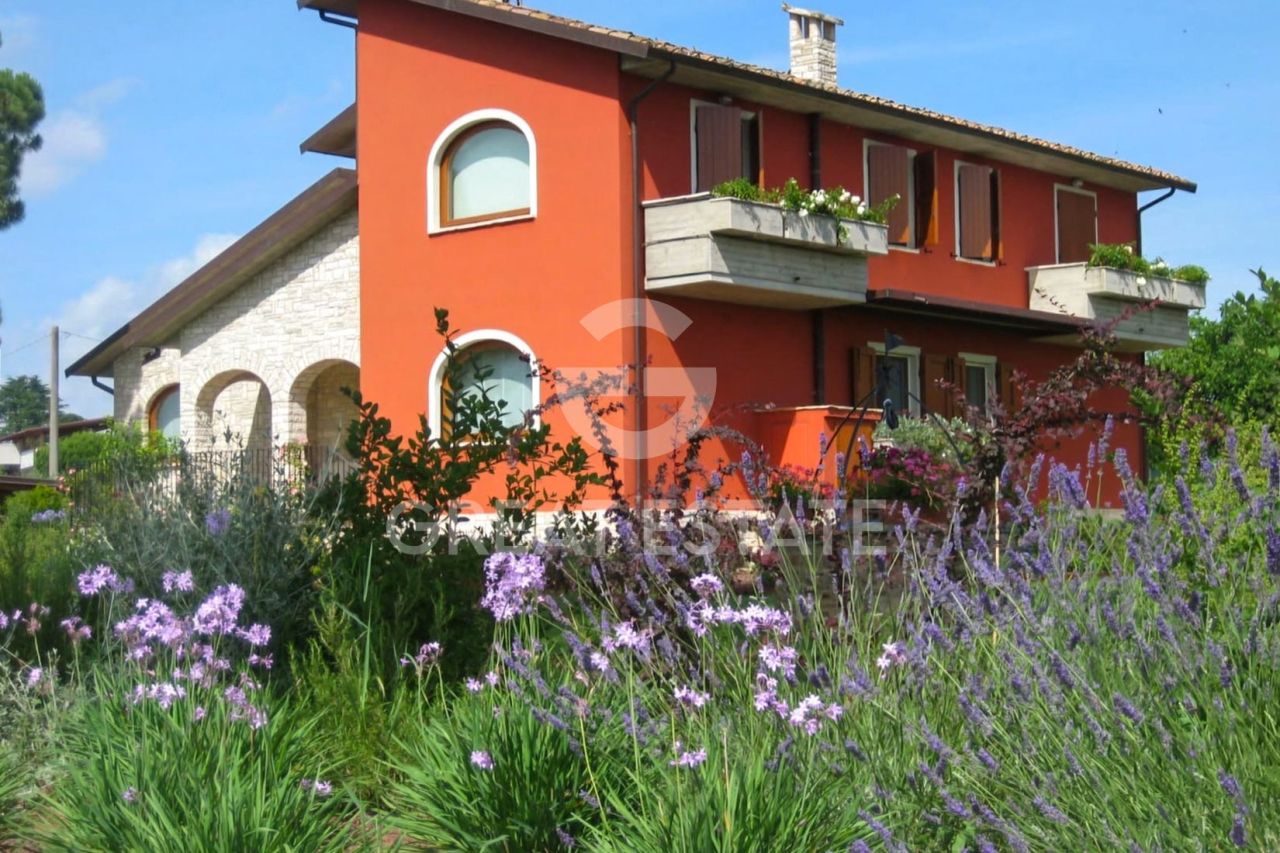 Casa a Castiglione del Lago, Italia, 368.65 m² - foto 5