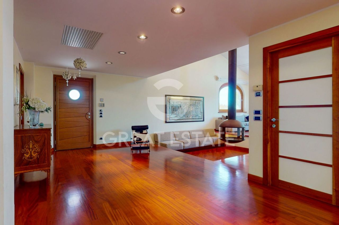 Casa a Castiglione del Lago, Italia, 368.65 m² - foto 13