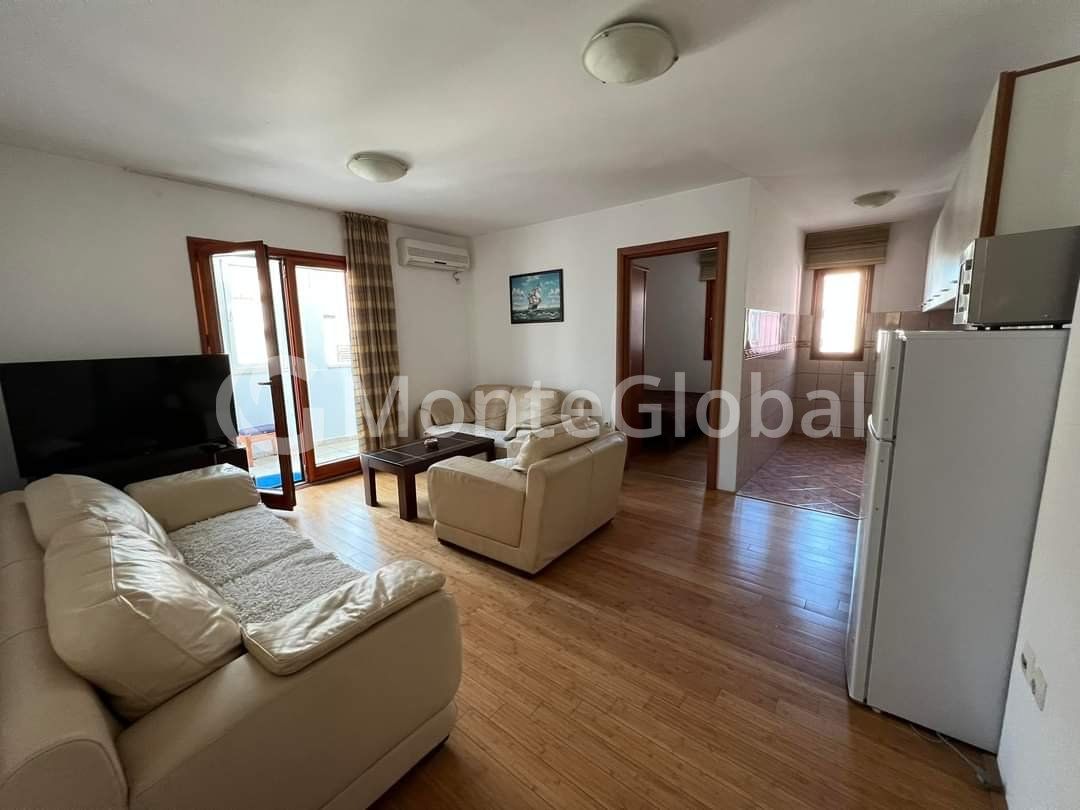 Wohnung in Budva, Montenegro, 58 m² - Foto 1