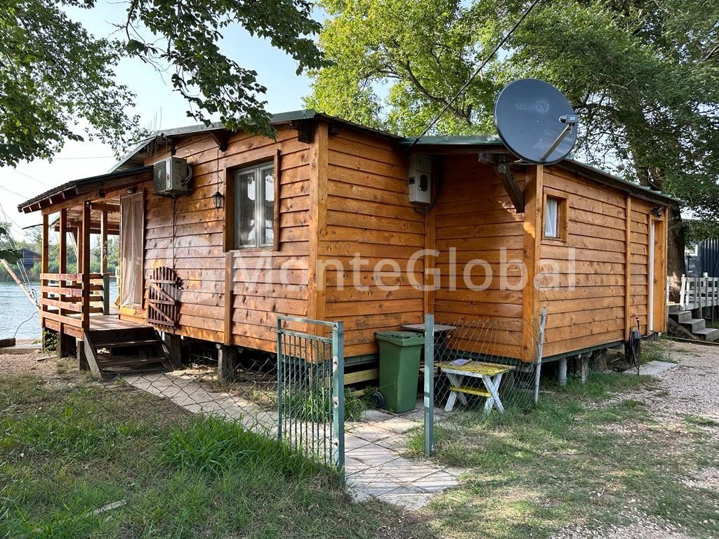 Maison à Ada Bojana, Monténégro, 85 m² - image 1