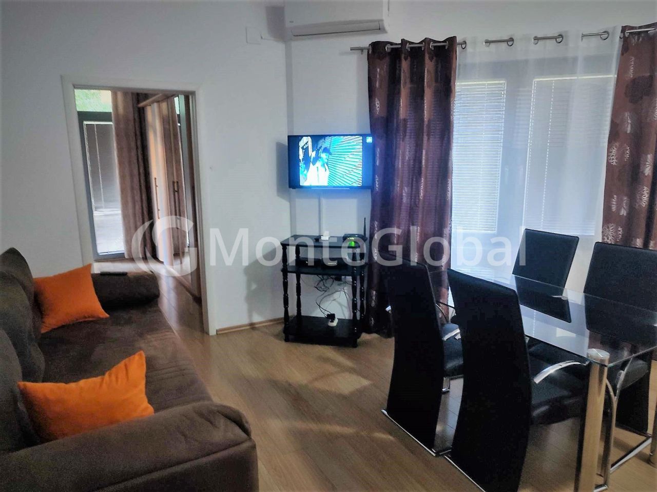 Appartement à Becici, Monténégro, 45 m² - image 1