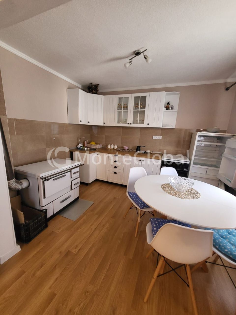 Wohnung in Zabljak, Montenegro, 64 m² - Foto 1