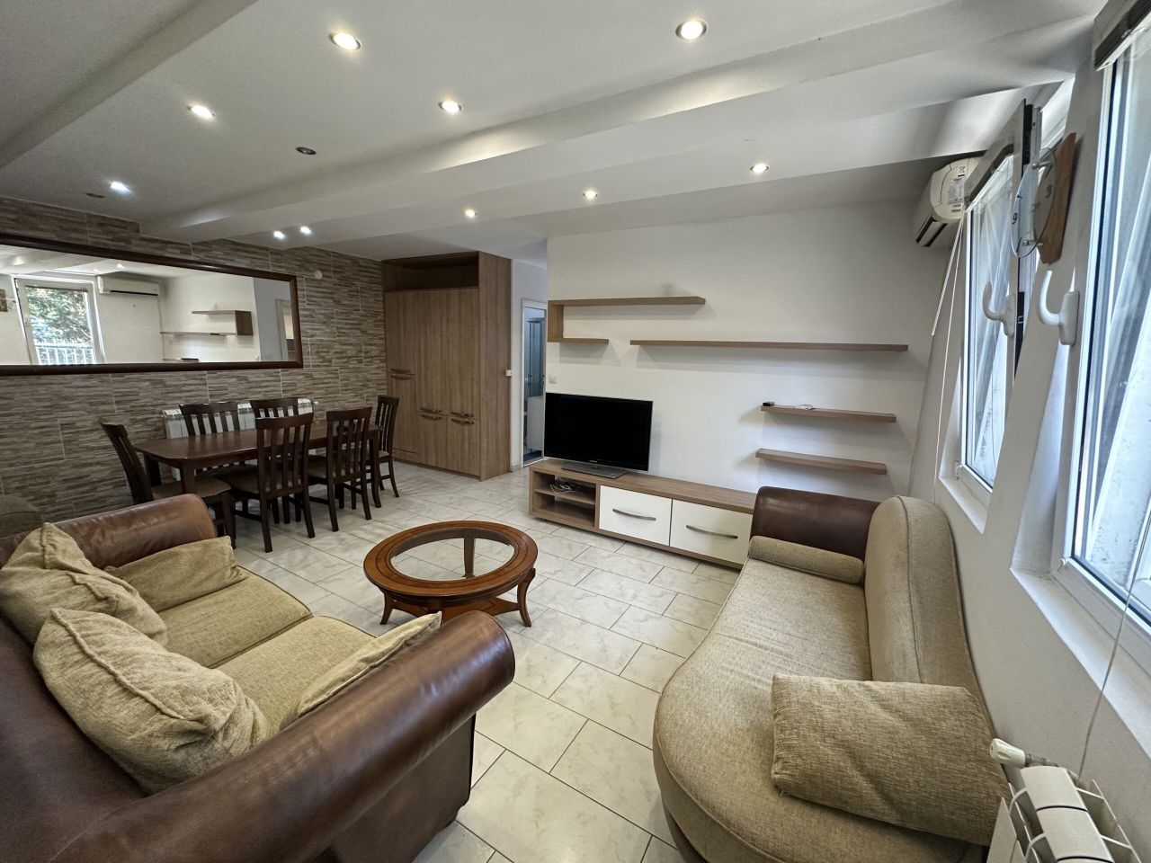 Piso en Lastva, Montenegro, 50 m² - imagen 1