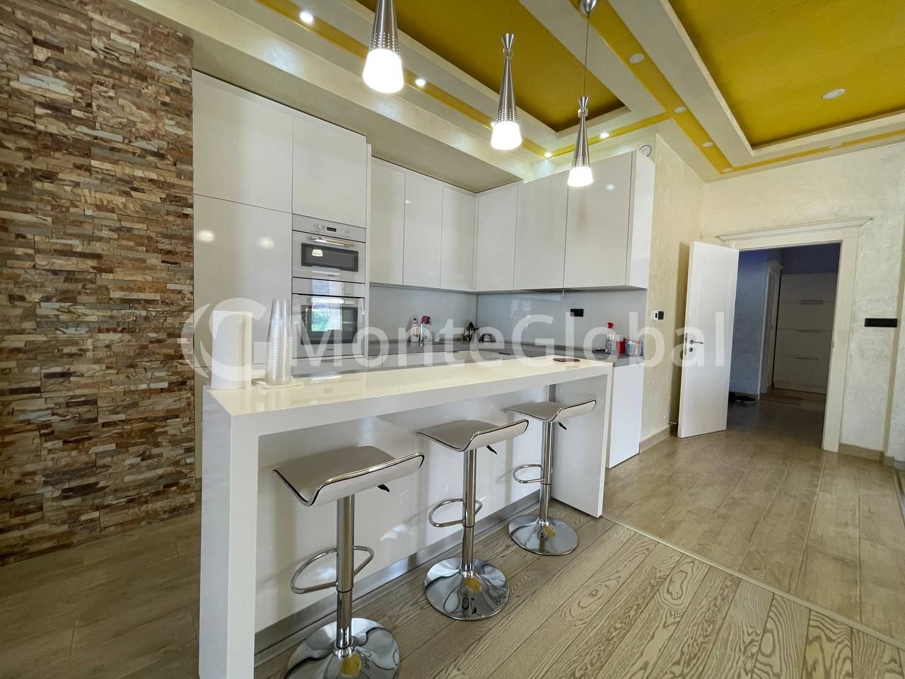 Appartement à Budva, Monténégro, 106 m² - image 1