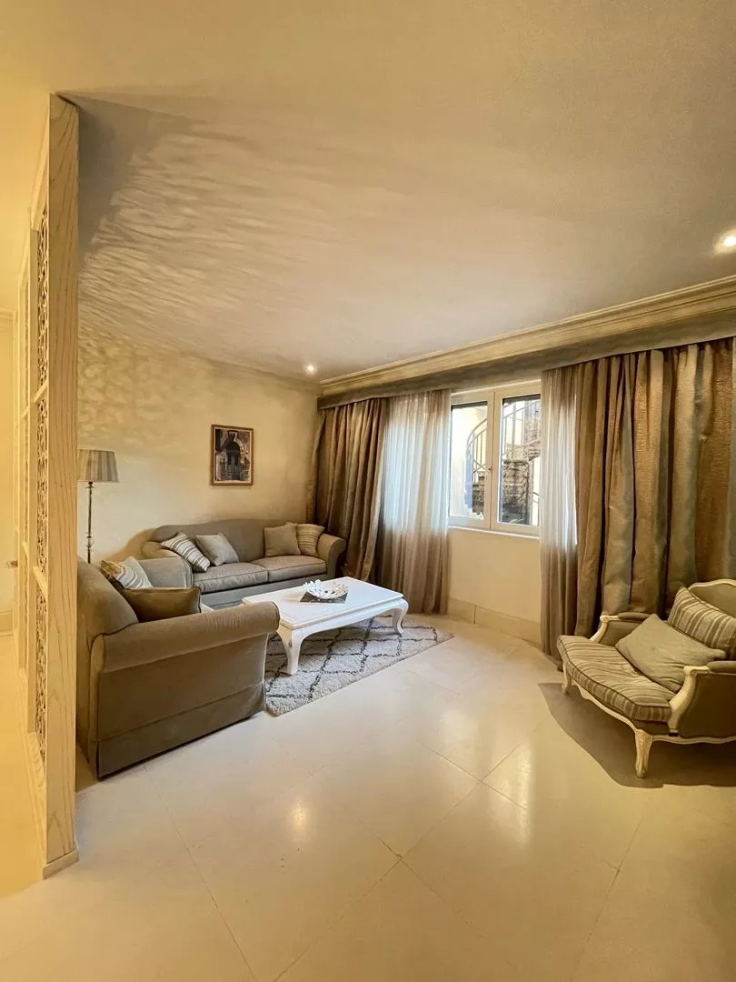 Wohnung in Tivat, Montenegro, 143 m² - Foto 1