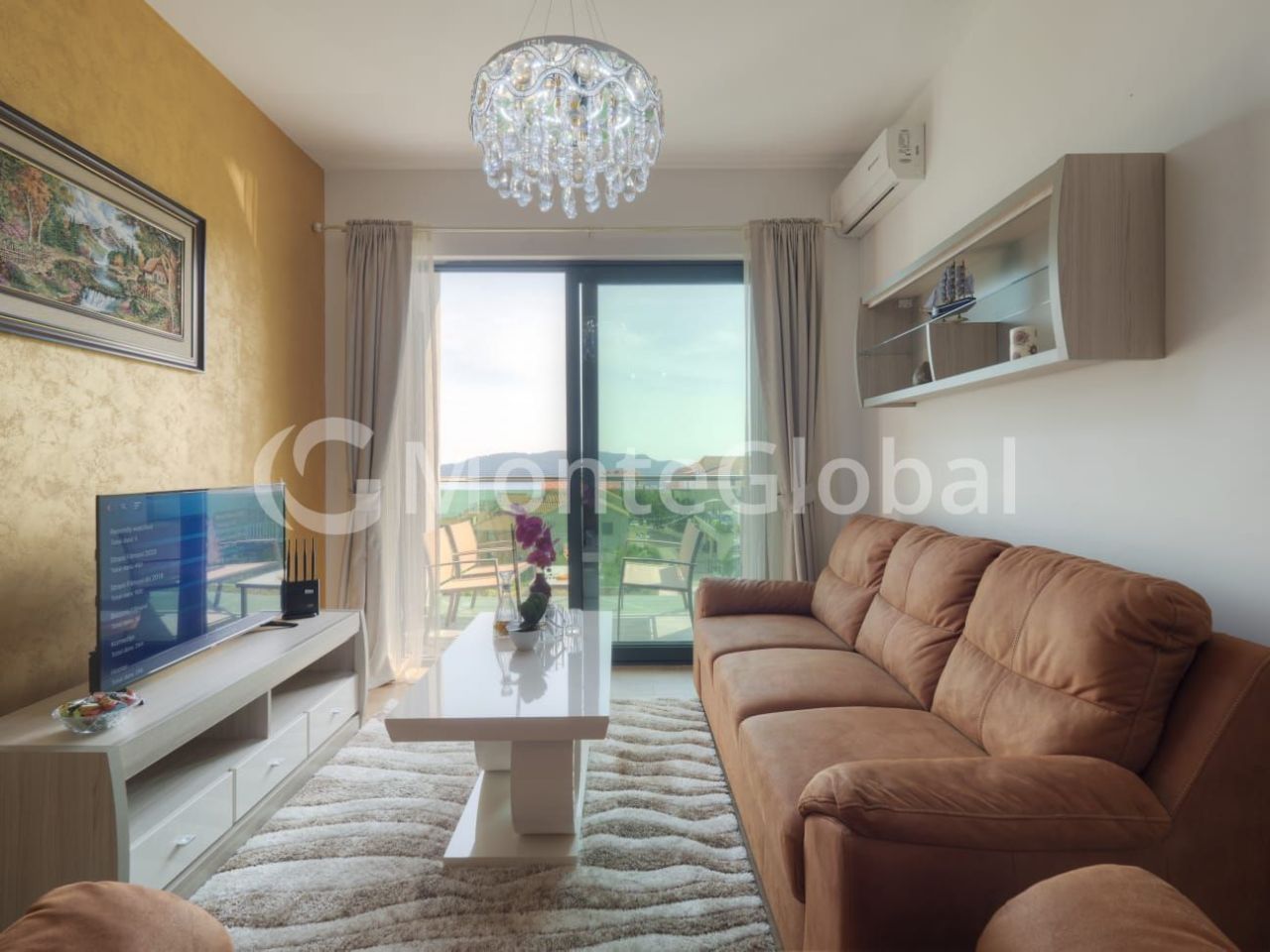 Wohnung in Becici, Montenegro, 51 m² - Foto 1
