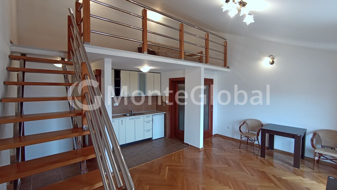 Piso en Budva, Montenegro, 47 m² - imagen 1