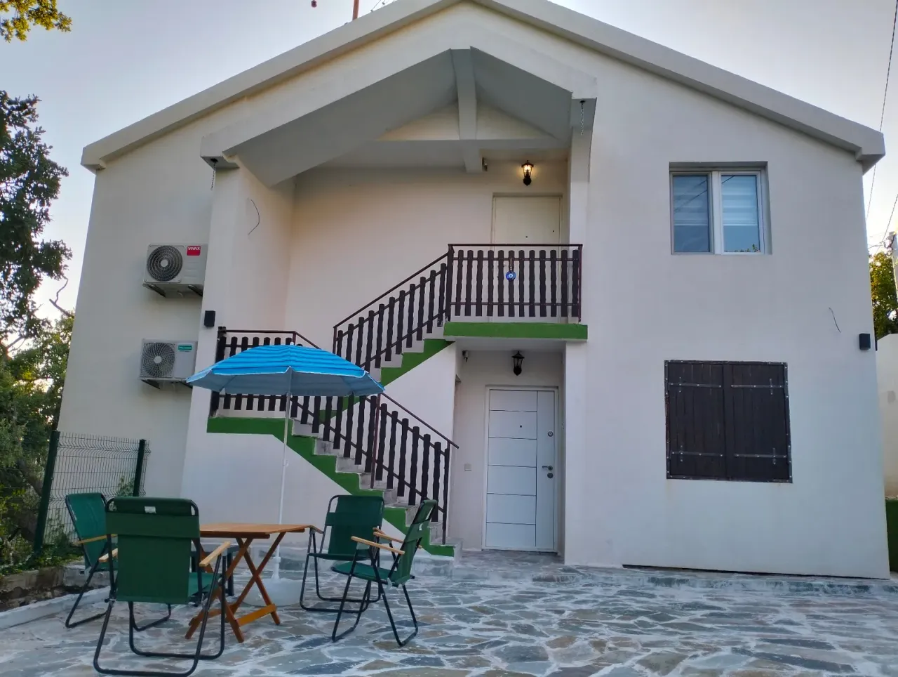 Haus in Bar, Montenegro, 101 m² - Foto 1