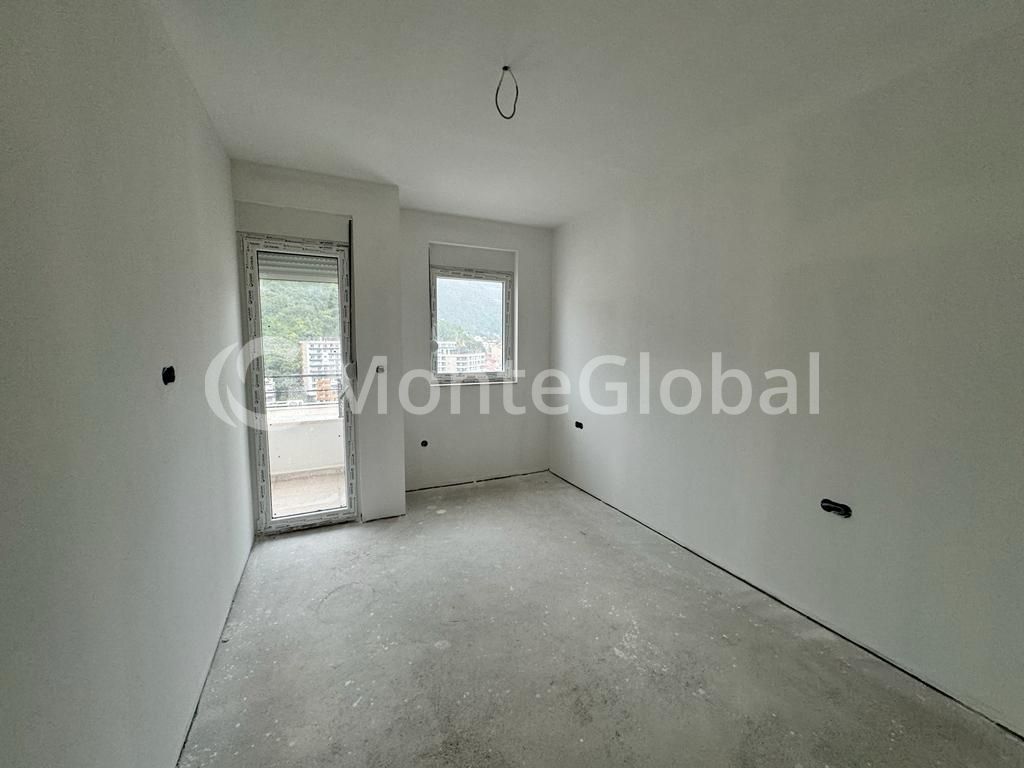Piso en Budva, Montenegro, 48 m² - imagen 1