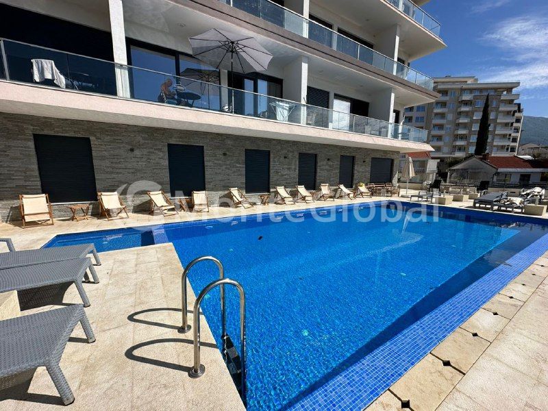 Appartement à Becici, Monténégro, 40 m² - image 1