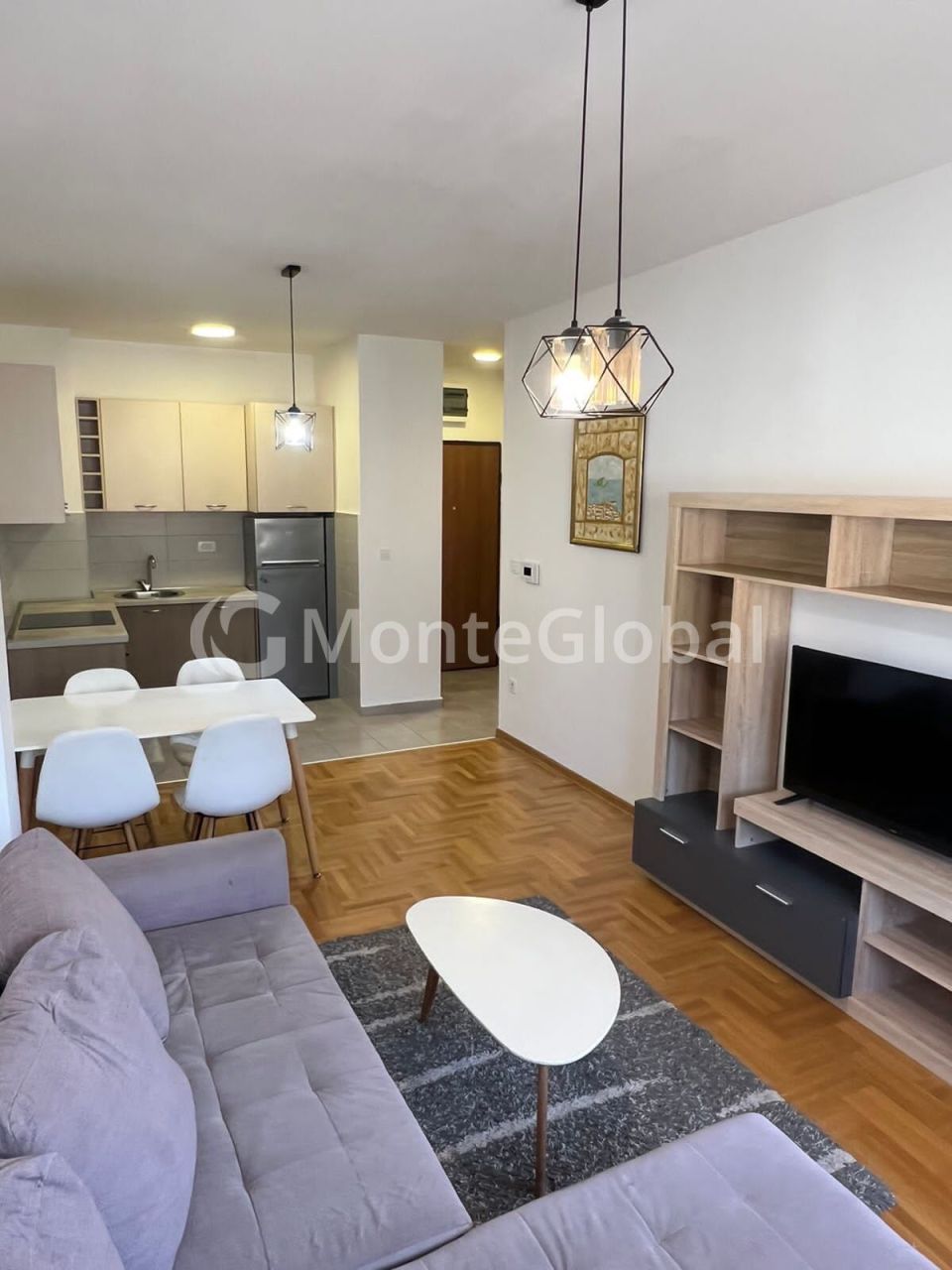 Wohnung in Budva, Montenegro, 43 m² - Foto 1