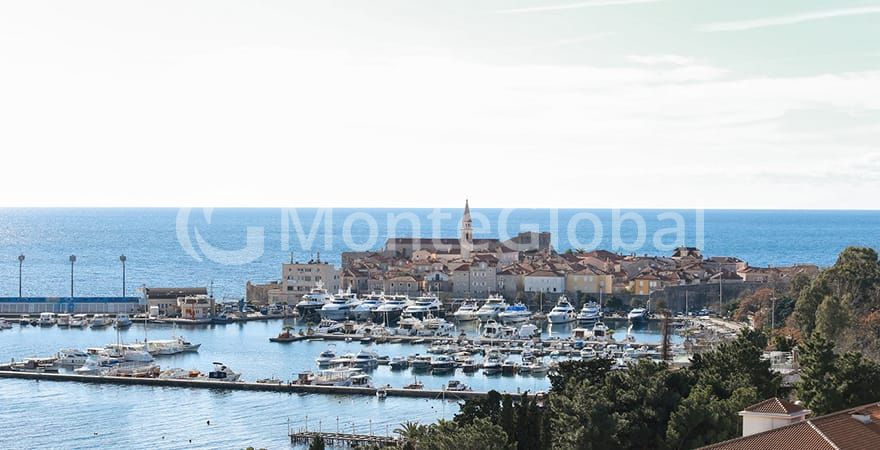 Wohnung in Budva, Montenegro, 51 m² - Foto 1