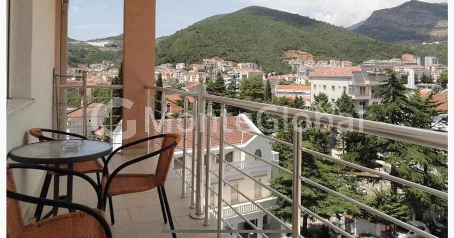Flat in Budva, Montenegro, 65 m² - picture 1