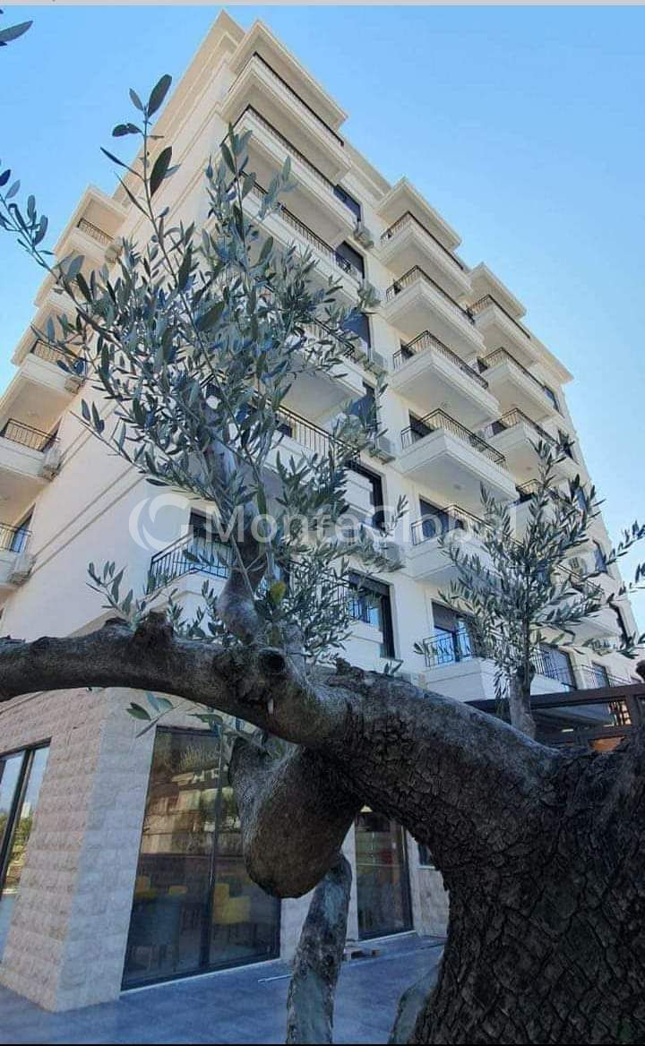 Piso en el Bar, Montenegro, 71 m² - imagen 1