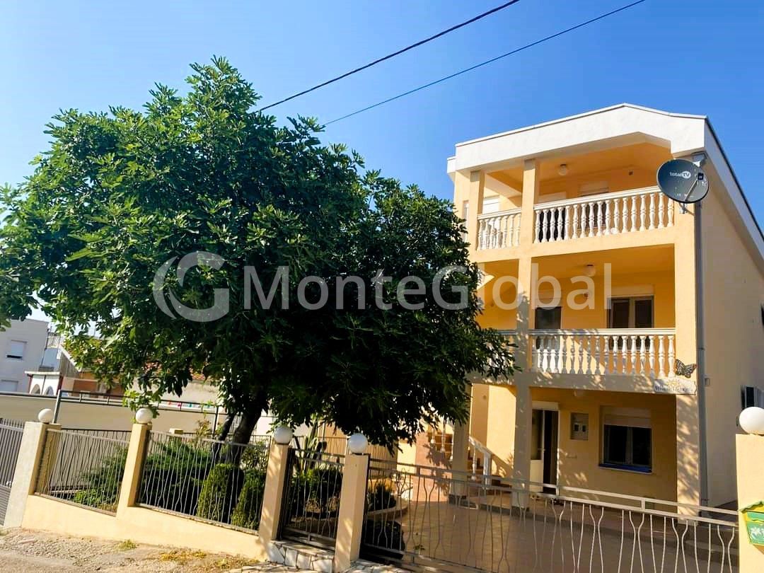 House in Dobra Voda, Montenegro, 180 m² - picture 1