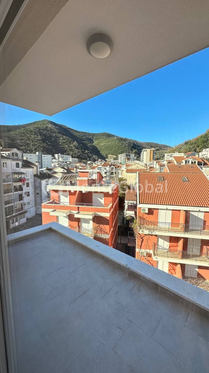 Wohnung in Budva, Montenegro, 79 m² - Foto 1