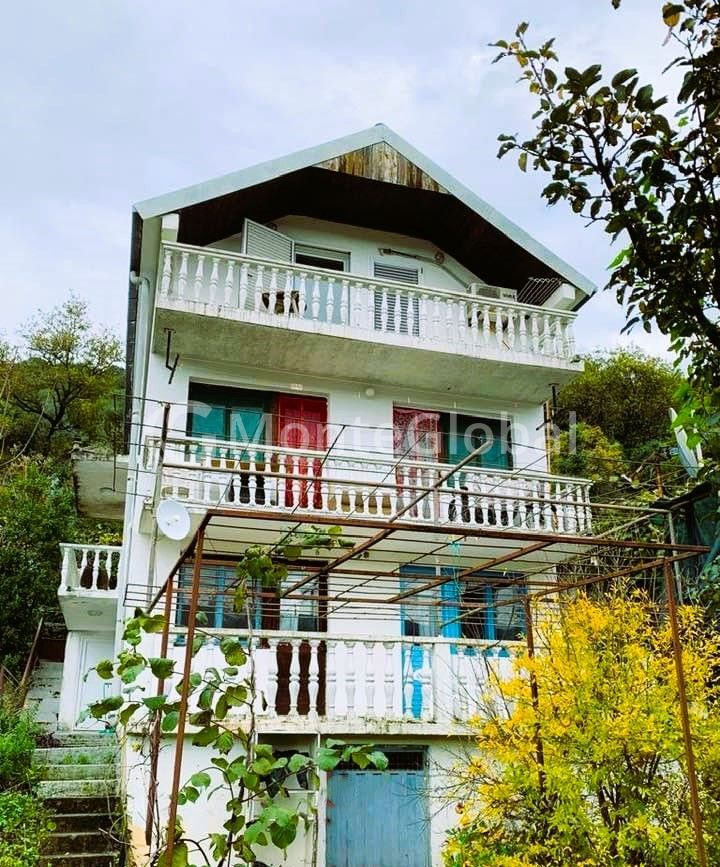 Maison Herceg Novi, Monténégro, 180 m² - image 1