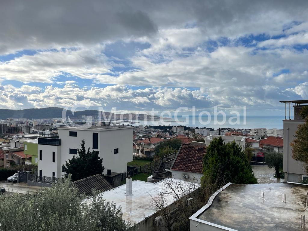 Appartement au Bar, Monténégro, 70 m² - image 1