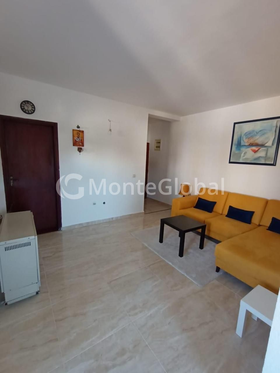 Flat in Bar, Montenegro, 66 m² - picture 1