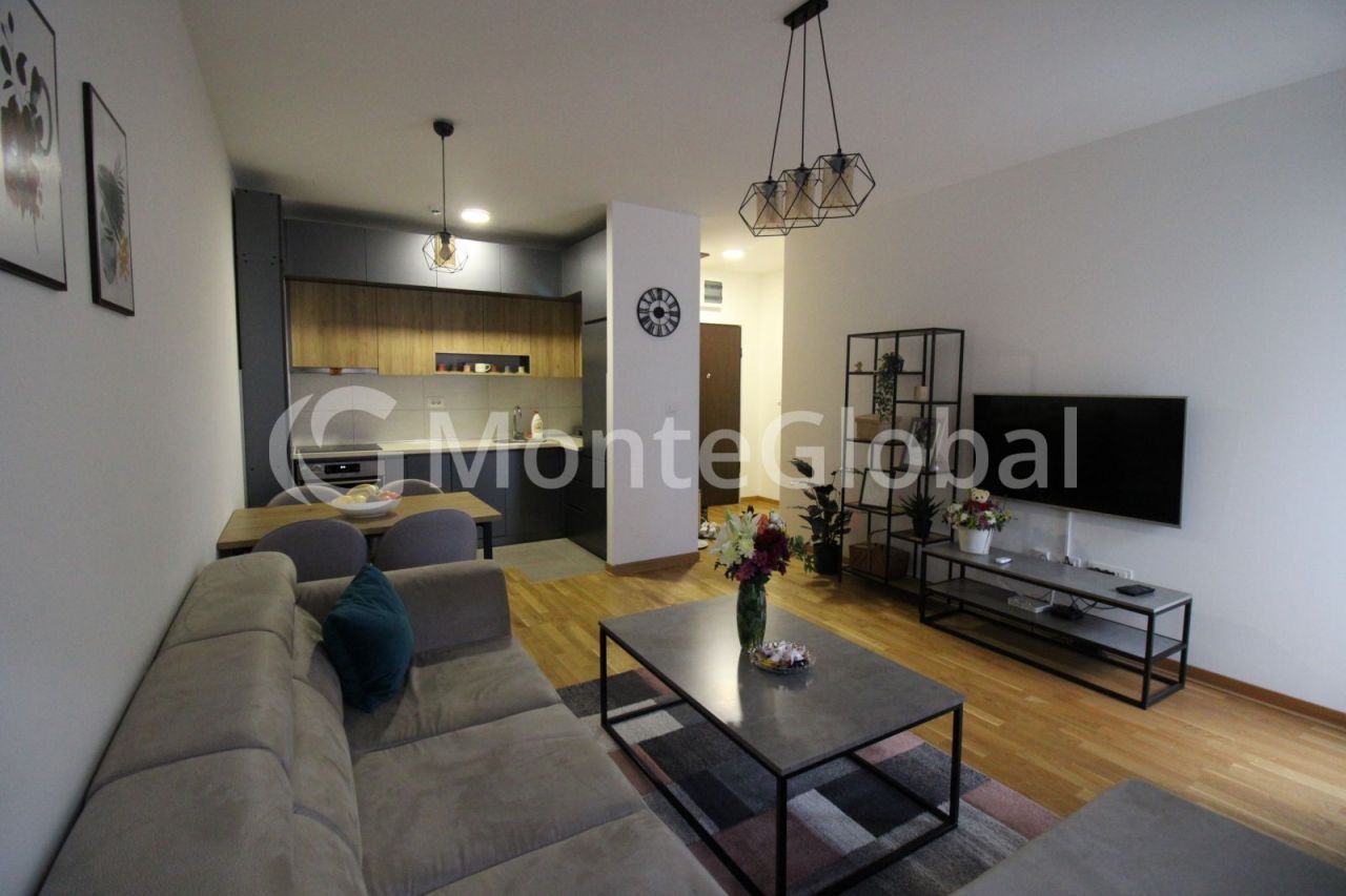 Wohnung in Podgorica, Montenegro, 45 m² - Foto 1