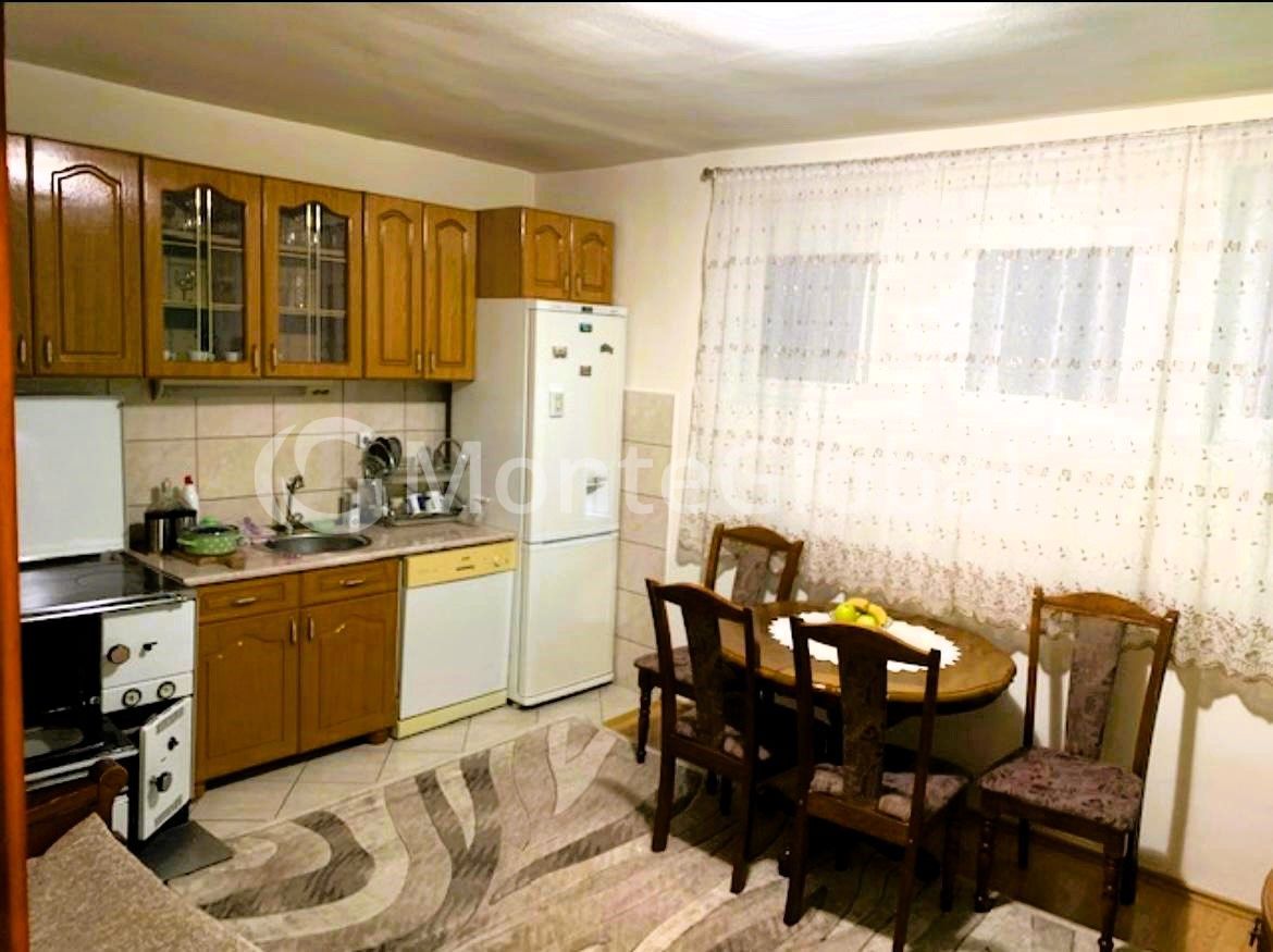 Piso en Kolasin, Montenegro, 68 m² - imagen 1