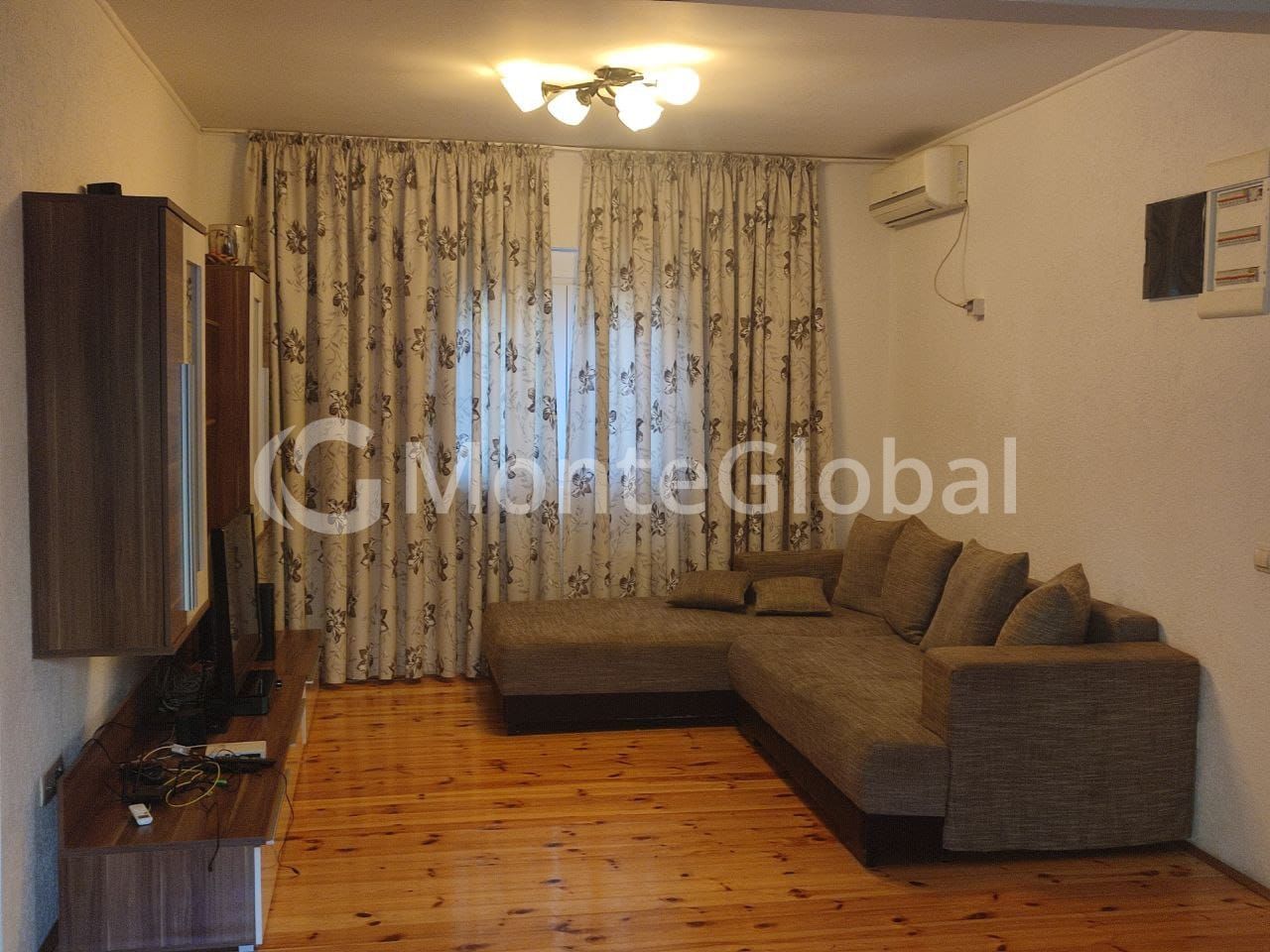 Haus Chan, Montenegro, 170 m² - Foto 1