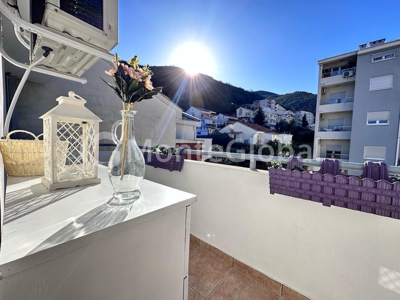 Wohnung in Budva, Montenegro, 30 m² - Foto 1