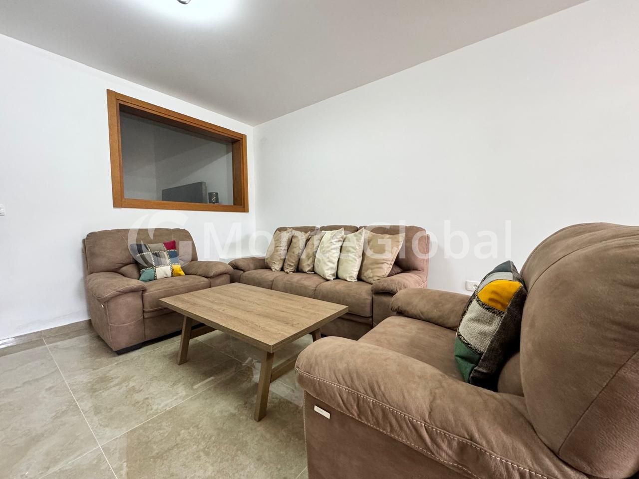 Appartement à Petrovac, Monténégro, 50 m² - image 1