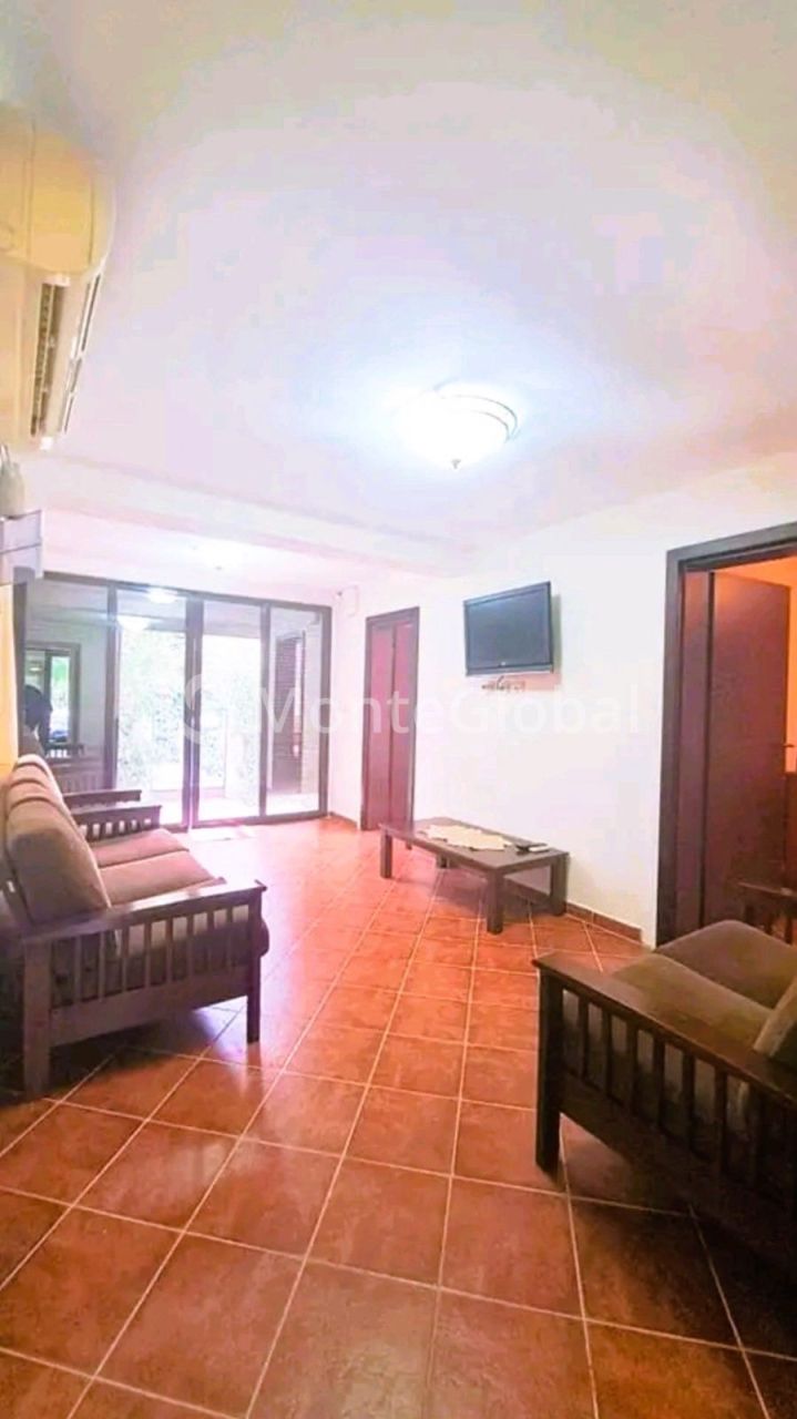 Haus in Sutomore, Montenegro, 90 m² - Foto 1