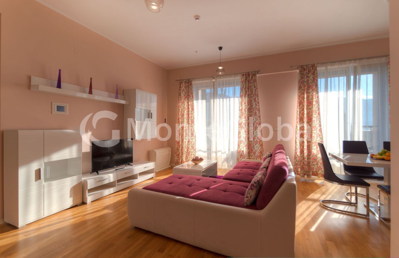 Flat in Becici, Montenegro, 104 m² - picture 1