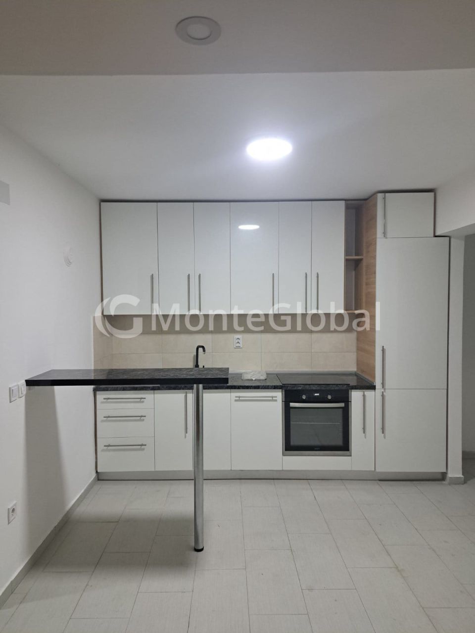 Piso en el Bar, Montenegro, 60 m² - imagen 1