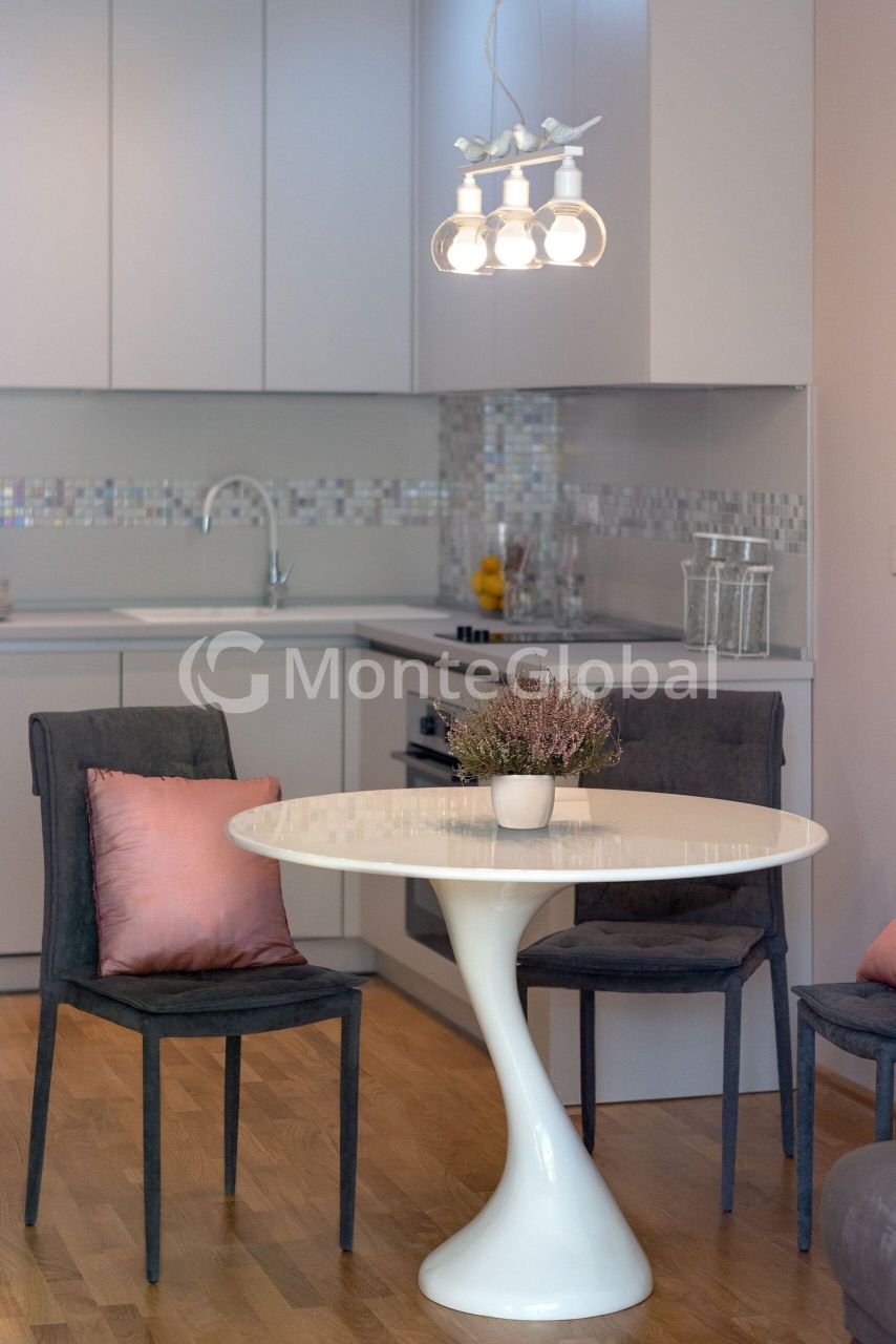 Appartement à Becici, Monténégro, 43 m² - image 1