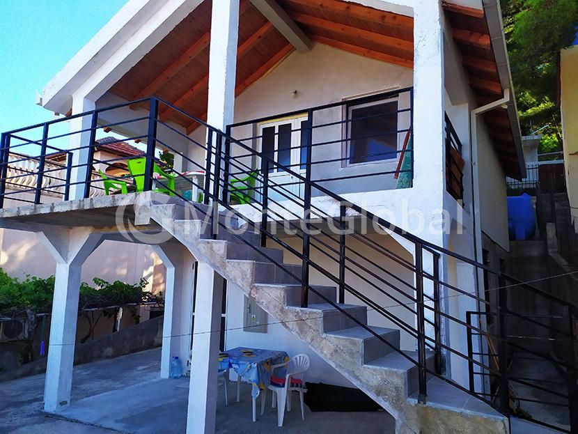 House in Bar, Montenegro, 80 m² - picture 1