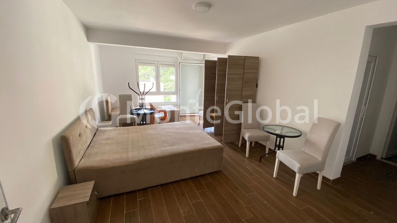Flat Utekha, Montenegro, 25 m² - picture 1