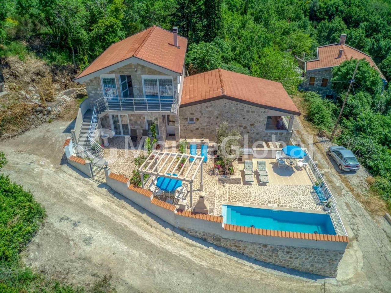 Maison à Buljarica, Monténégro, 241 m² - image 1
