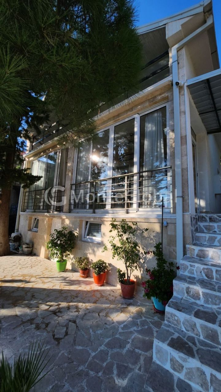 House in Bar, Montenegro, 95 m² - picture 1