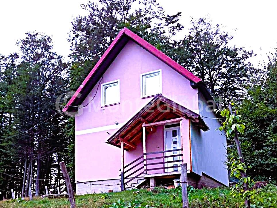 Maison à Zabljak, Monténégro, 82 m² - image 1
